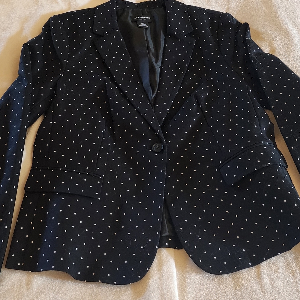 Women's blazer, blk with tiny polka dots, size med, 8,